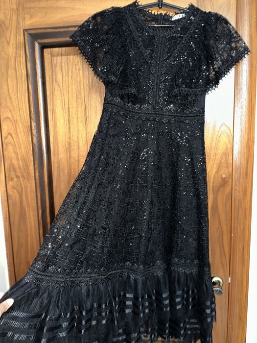 платье нарядное