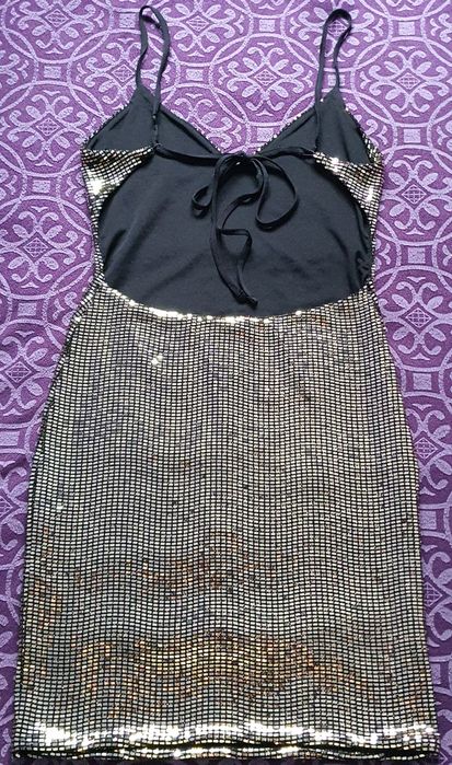 Rochie mini metalică Bershka, spate gol, mărimea S