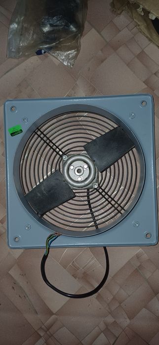 Вентилятор  вытяжки