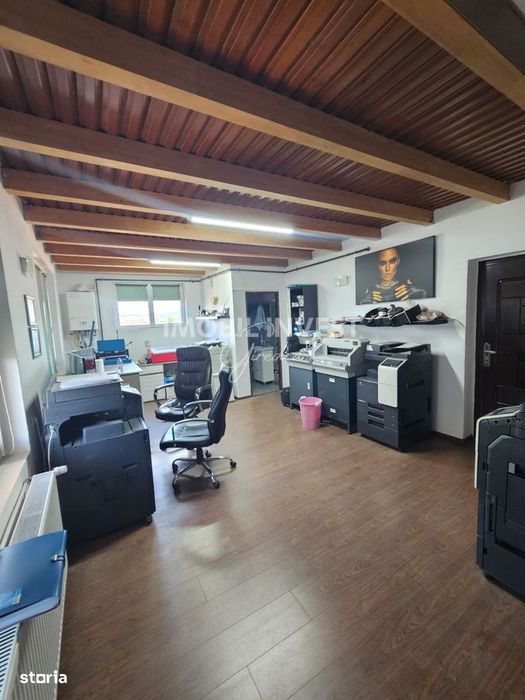 Apartament cu scara interioara, 4 camere, curte proprie, ultracentral