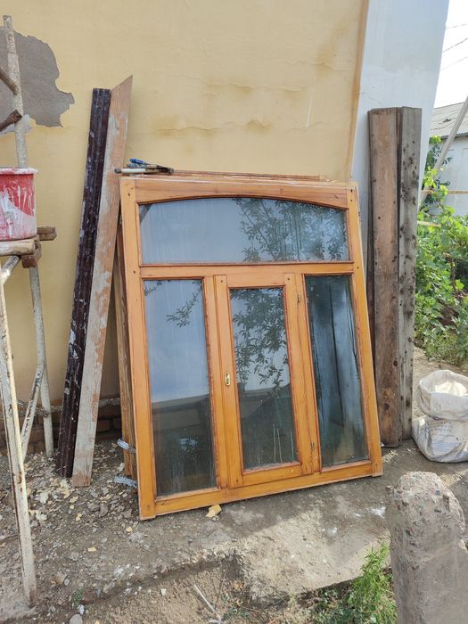 Taxta deraza romlari. Razmeri 1,30*1,60