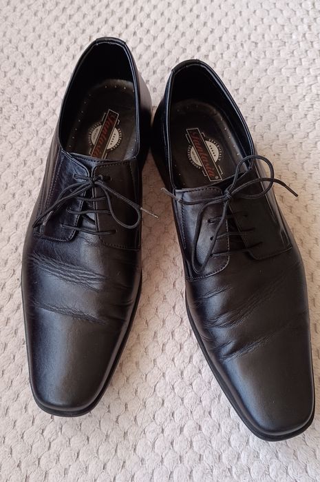 Официални мъжки обувки