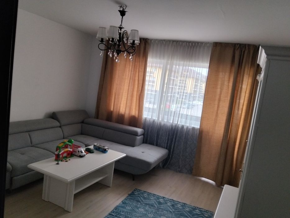 Apartament 3 camere decomandat