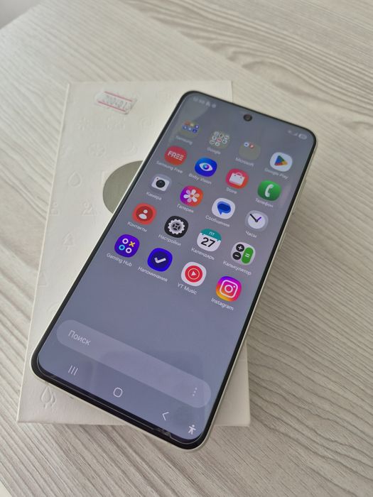 Продам Samsung S21 FE