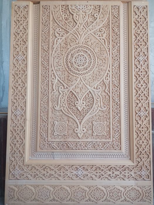 Milliy yogoch eshiklar