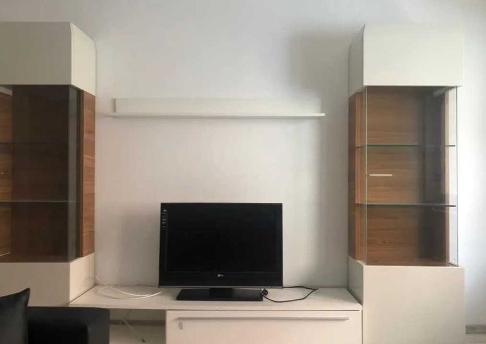 Дава се под наем Тристаен апартамент в Бургас, Зорница - 80 кв.м за 459 € - Снимка #2