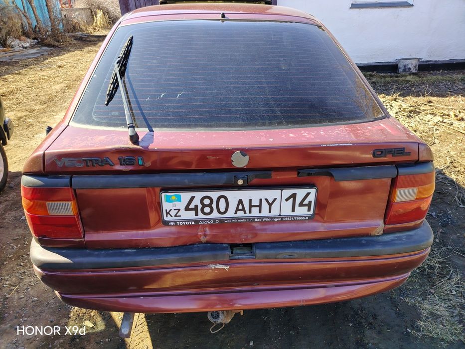 Продам opel vectra a 1.6
