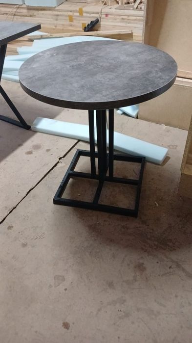 Стол для  кафе и ресторан