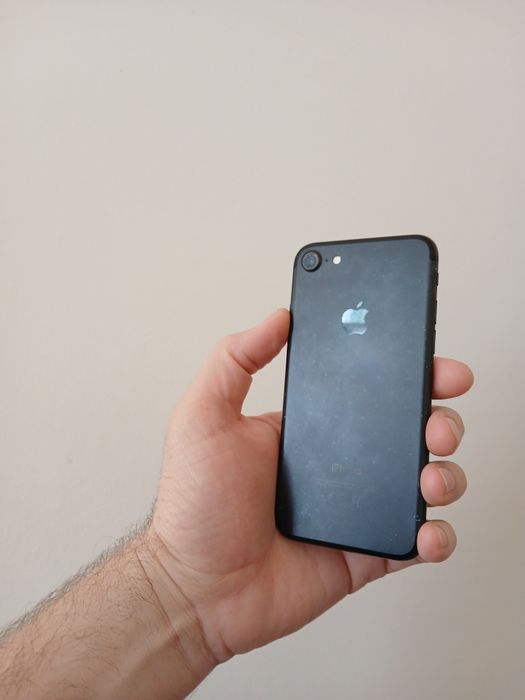 iPhone 7 сатылады