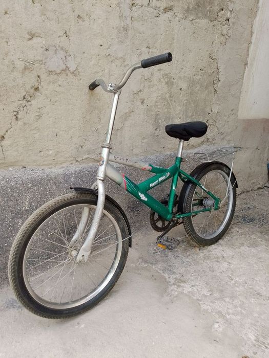 Arzon Velikcha bolalar uchun xali yangi