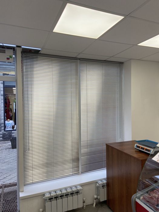 Ролл шторы жалюзи москитные сетки