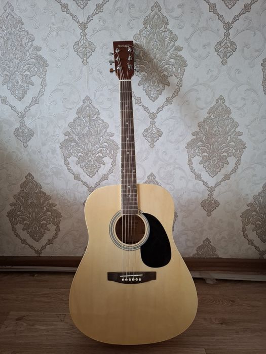 Акустическая гитара