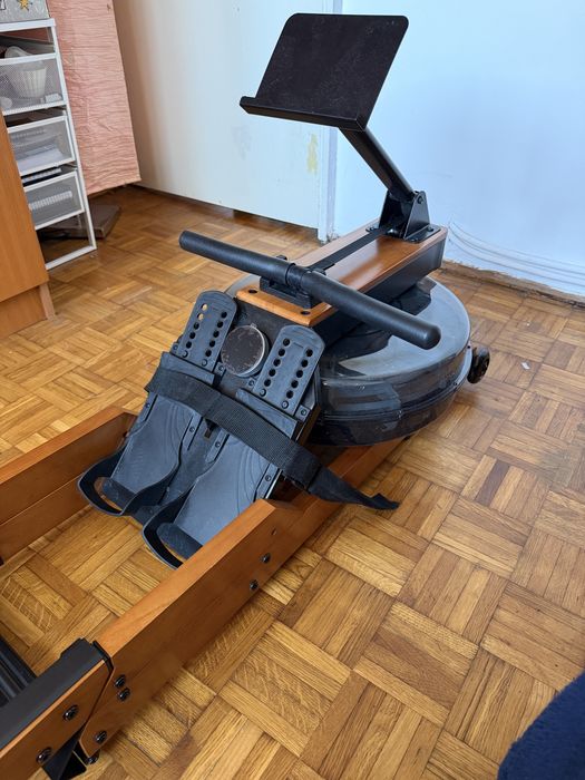 Aparat de vaslit / Rowing machine