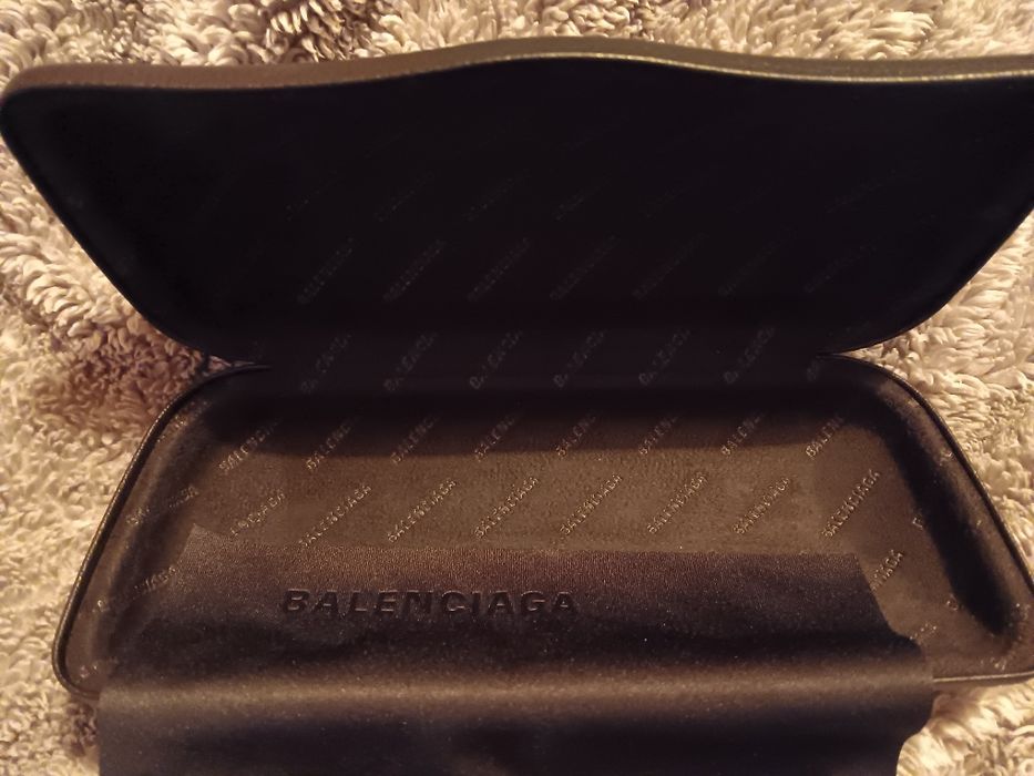 НОВИ - Слънчеви очила Balenciaga