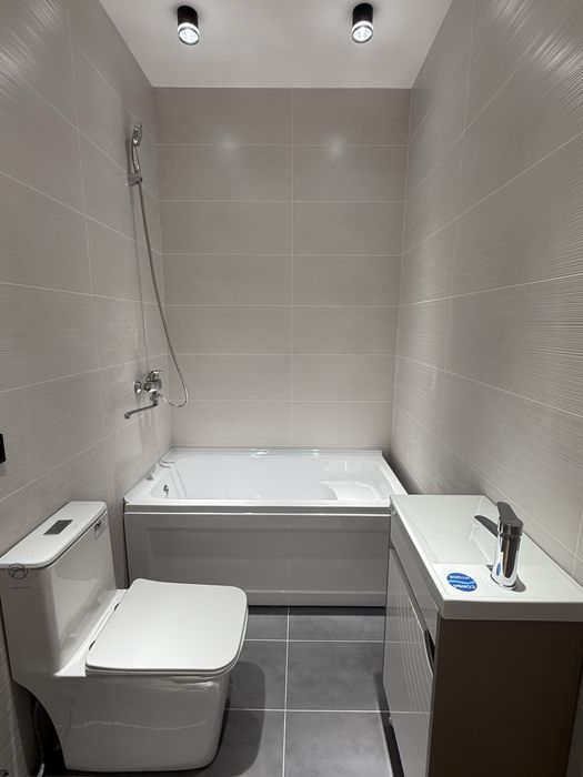 Eshonguzar Evro uy sotiladi