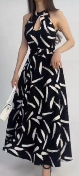 Продам Новые платья