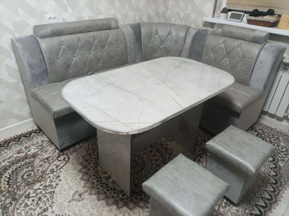 Кухонний Мебел угалок красивый цена