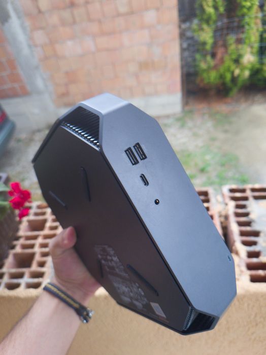 HP Z2 Mini G4 Workstation i5-8600 , 32 GB DDR4, 256GB SSD