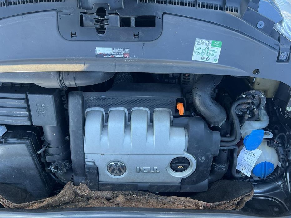 Vw Tuaran 2000tdi 140ks BMM код на мотора