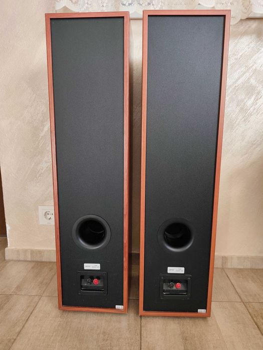 JAMO S 406 мощни трилентови тонколони