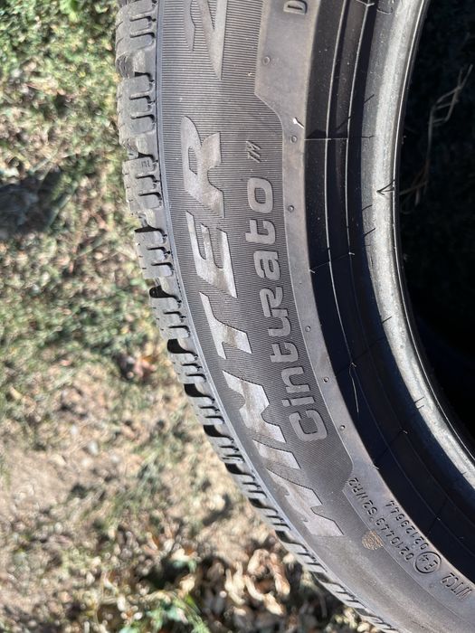 Продавам 2бр гуми 225/55R17 Pireli