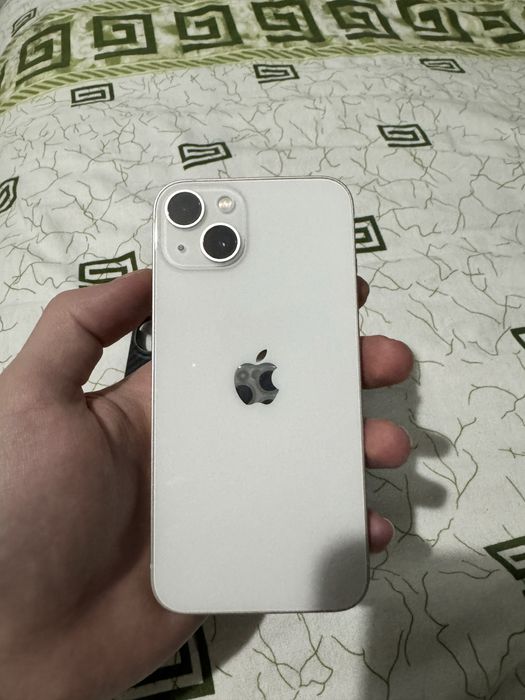iPhone 13 белый 128