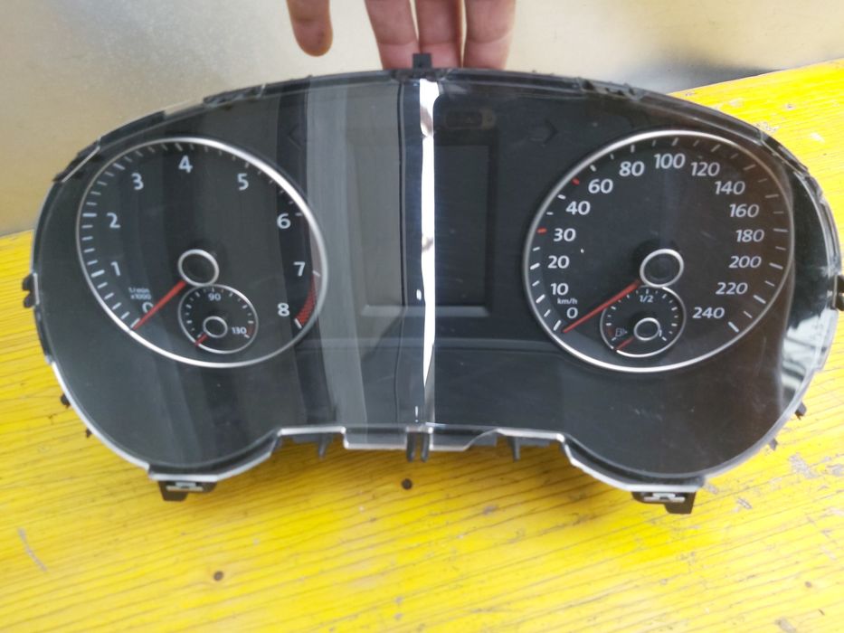 Ел таблото уреди фолксваген шаран 100лв