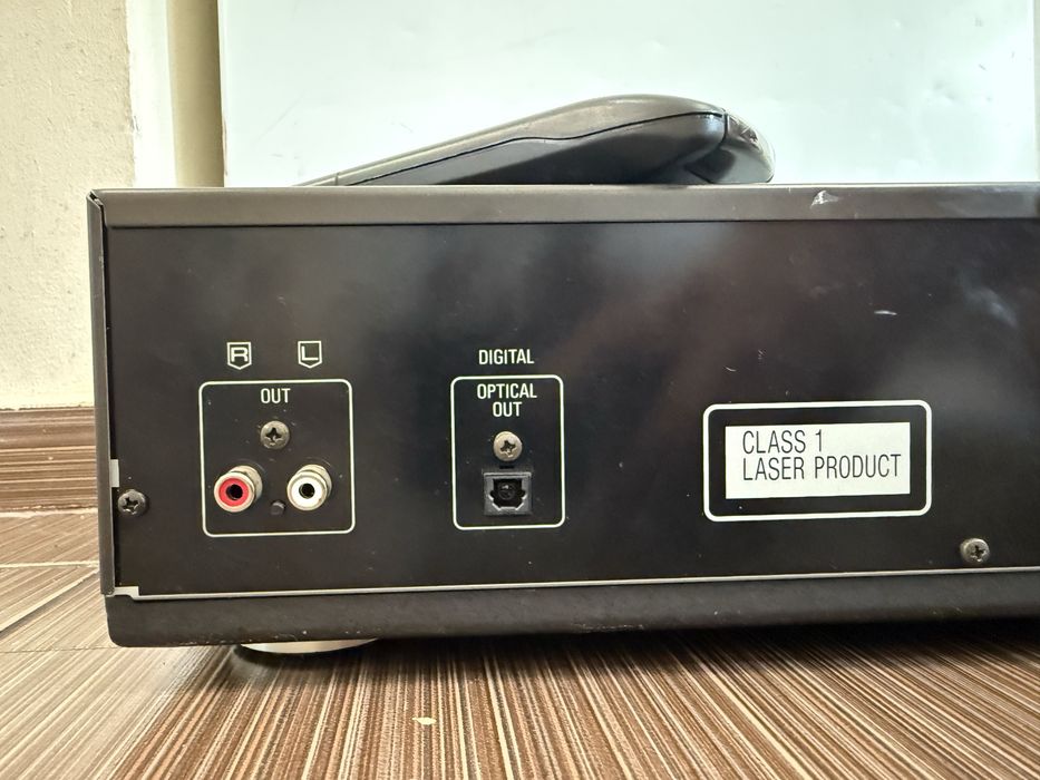 Technics SL-PS670D Качествен плеър