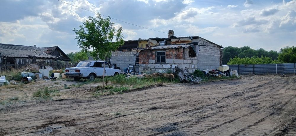 Продам Недостроеный   Дом.