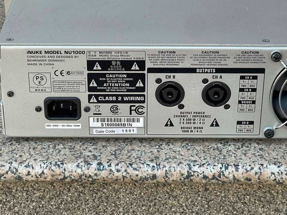 Rack case amplificator audio