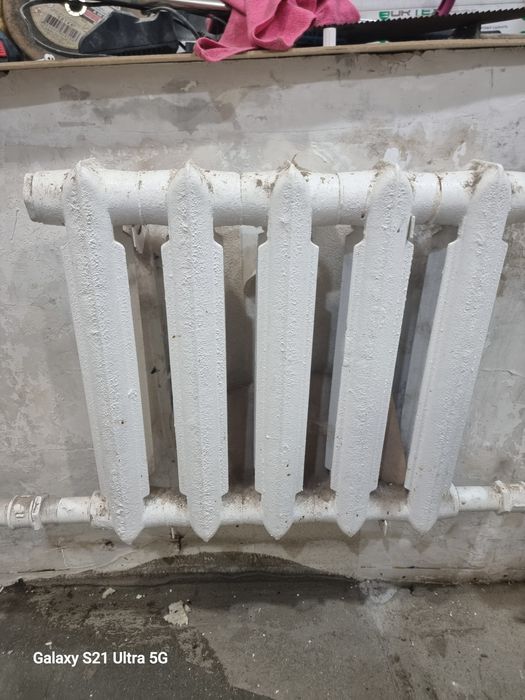 Продам батарею б/у