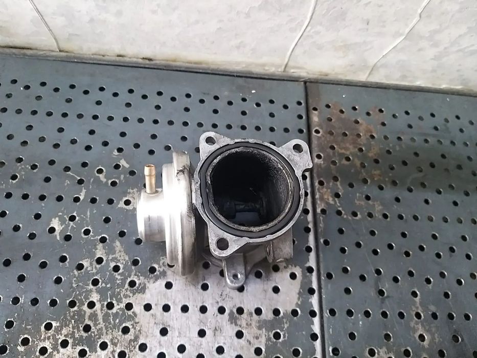 Egr 1.4 tdi vw polo 9n 045129637a