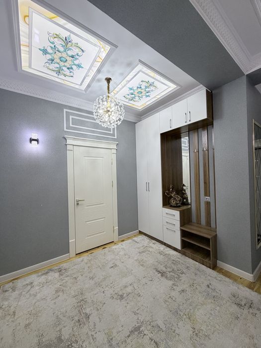 Юнусабад 13 Квартал Ж/К Хонсарой 2/5/12 Квартира Сдается Первые