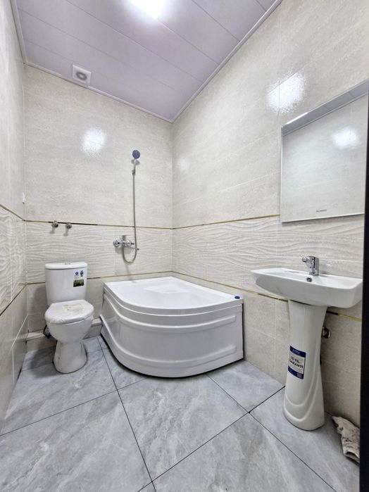 3 хонали квартира Новостройкада Аэропорт