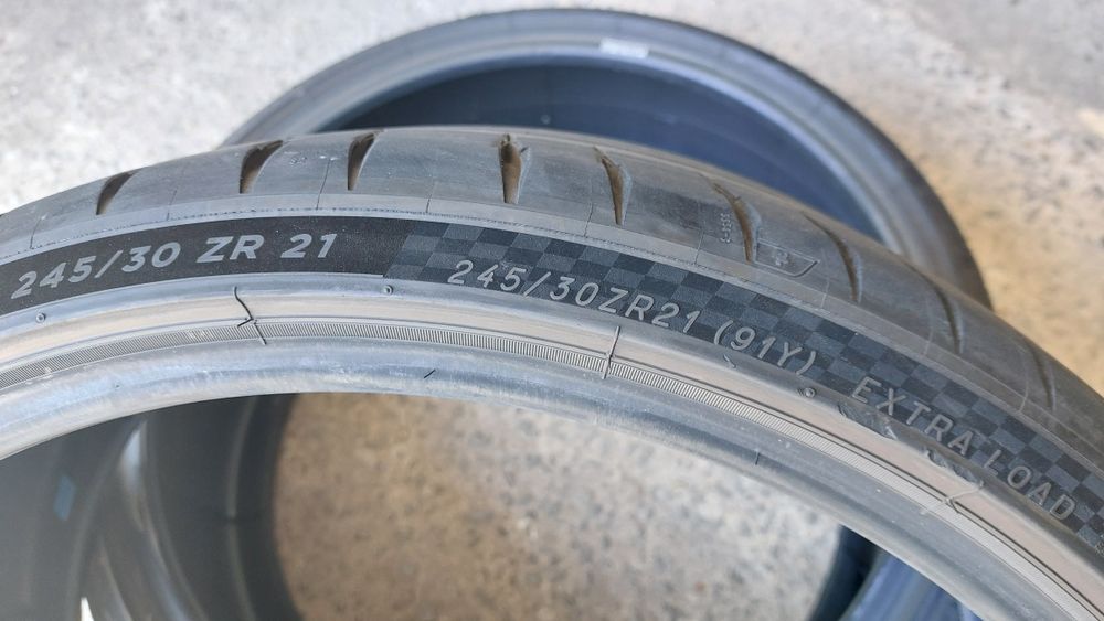 Летни гуми 245/30/21 Michelin Pilot Sport 4S 2 броя