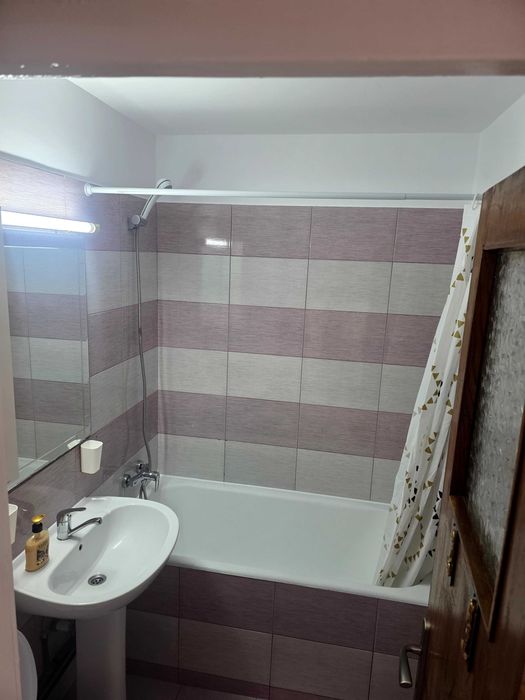 Inchiriez Apartment 2 Camere