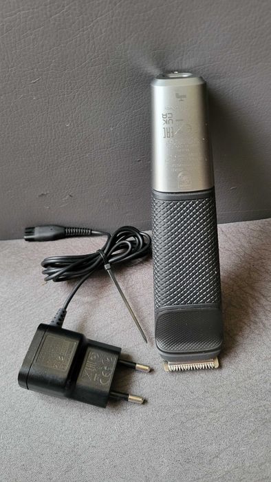 PHILIPS Masina de tuns 11 in 1   MG5730 ca noua seria 5000