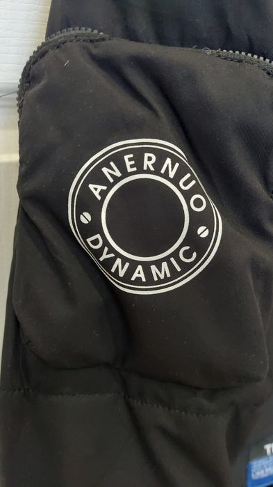 Продам зимнюю куртку ANERNUO