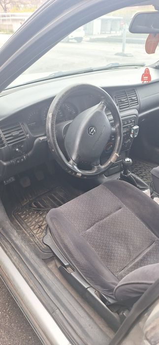 Продавам Opel Vectra 1.8-16v.