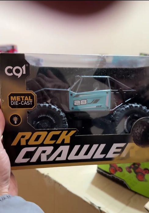 Cartoys. Yoʻltanlamas bolalar mashinasi.!