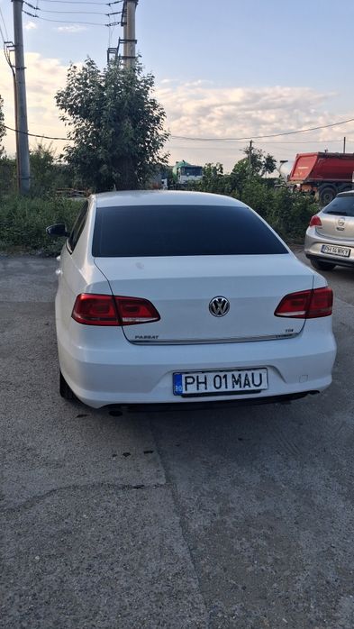 VOLKSWAGEN Passat 2012 — imagine 3
