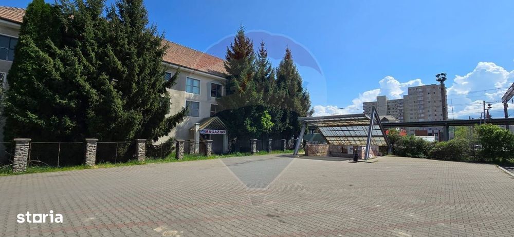 Spatiu comercial de inchiriat 204 mp zona Pasaj, Bistrita