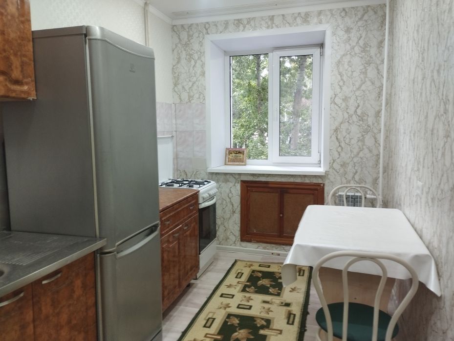 Сдам 2 комннатную квартиру