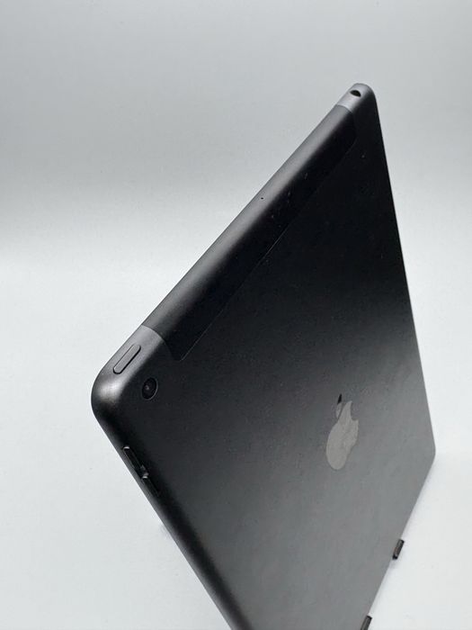 Ipad Gen 7 - 128Gb + Sim 4G - Stare Excelenta + Garantie