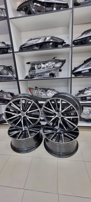 Toyota Camry R18 диски