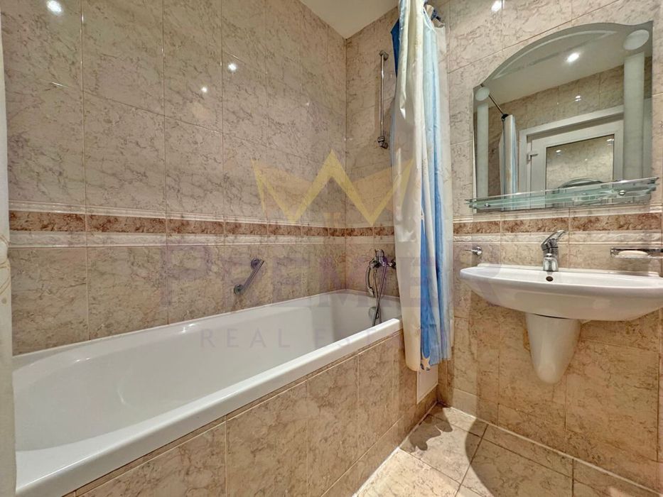 Продава се Едностаен апартамент в к.к. Слънчев бряг - 51 кв.м за 1304 €/кв.м - Снимка #2