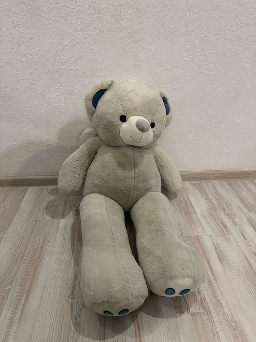 Плюшевый медведь