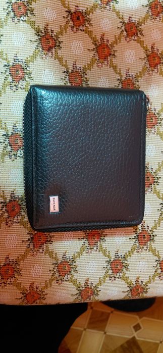 Кожено мъжко портмоне