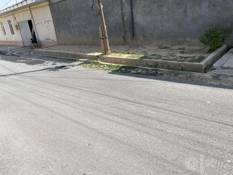 Uy sotiladi yengi toshmi aptda
