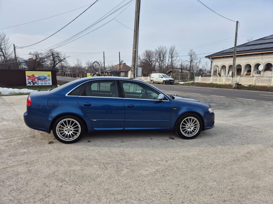 Vând Audi A4 S-line